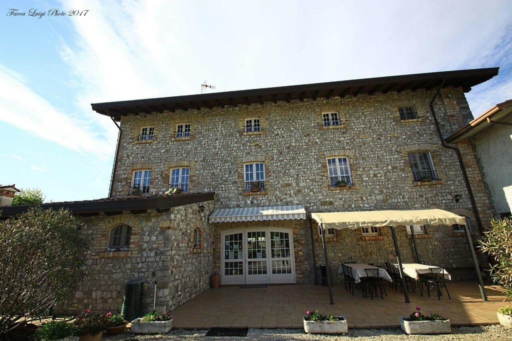 Albergo Julienne Arba Buitenkant foto