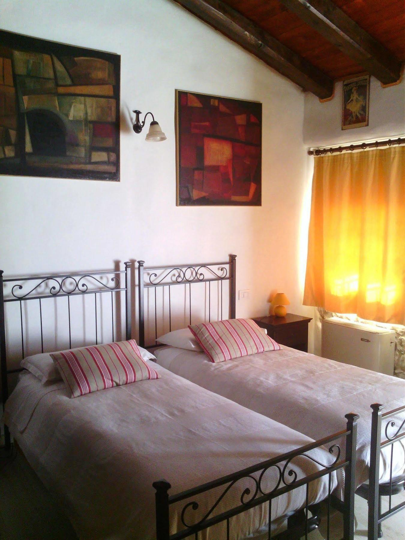 Albergo Julienne Arba Buitenkant foto