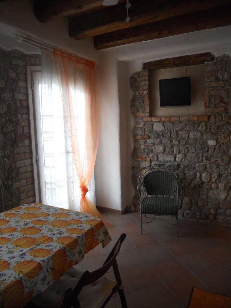 Albergo Julienne Arba Buitenkant foto