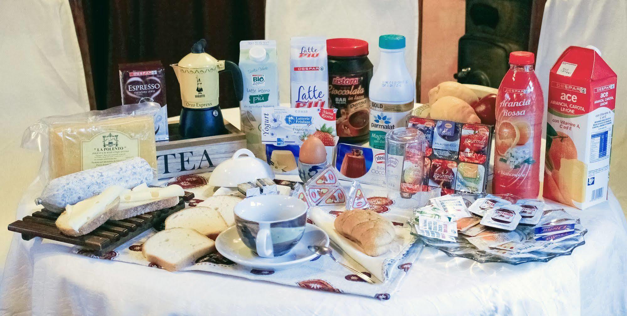 Albergo Julienne Arba Buitenkant foto